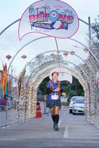 BIB: 5558
                            <button type="button" onclick="openModal(21780822)" class="btn btn-primary btn-sm float-right btn-popup" data-toggle="modal" data-target=".modal-high-quality">
                        <i class="fas fa-shopping-cart"></i> Add to Cart
                    </button>
                                            <button type="button" onclick="isThisMe(21780822, true)" class="btn btn-success btn-sm float-right btn-popup btn-isme hidden" data-toggle="tooltip" data-placement="bottom" title="นี่คือรูปของคุณใช่ไหม คลิกที่นี่เพื่อเอาเข้าอัลบั้ม">
                        <i class="fas fa-plus"></i> Add to album
                    </button>
                    <button type="button" onclick="isThisMe(21780822, false)" class="btn btn-warning btn-sm float-right btn-popup btn-isnotme hidden">
                        <i class="fas fa-ban"></i> Remove from album
                    </button>