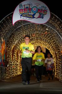 BIB: 40146
                            <button type="button" onclick="openModal(21778833)" class="btn btn-primary btn-sm float-right btn-popup" data-toggle="modal" data-target=".modal-high-quality">
                        <i class="fas fa-shopping-cart"></i> Add to Cart
                    </button>
                                            <button type="button" onclick="isThisMe(21778833, true)" class="btn btn-success btn-sm float-right btn-popup btn-isme hidden" data-toggle="tooltip" data-placement="bottom" title="นี่คือรูปของคุณใช่ไหม คลิกที่นี่เพื่อเอาเข้าอัลบั้ม">
                        <i class="fas fa-plus"></i> Add to album
                    </button>
                    <button type="button" onclick="isThisMe(21778833, false)" class="btn btn-warning btn-sm float-right btn-popup btn-isnotme hidden">
                        <i class="fas fa-ban"></i> Remove from album
                    </button>