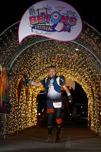 BIB: 5139
                            <button type="button" onclick="openModal(21780337)" class="btn btn-primary btn-sm float-right btn-popup" data-toggle="modal" data-target=".modal-high-quality">
                        <i class="fas fa-shopping-cart"></i> Add to Cart
                    </button>
                                            <button type="button" onclick="isThisMe(21780337, true)" class="btn btn-success btn-sm float-right btn-popup btn-isme hidden" data-toggle="tooltip" data-placement="bottom" title="นี่คือรูปของคุณใช่ไหม คลิกที่นี่เพื่อเอาเข้าอัลบั้ม">
                        <i class="fas fa-plus"></i> Add to album
                    </button>
                    <button type="button" onclick="isThisMe(21780337, false)" class="btn btn-warning btn-sm float-right btn-popup btn-isnotme hidden">
                        <i class="fas fa-ban"></i> Remove from album
                    </button>