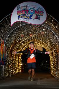 BIB: 5048
                            <button type="button" onclick="openModal(21779362)" class="btn btn-primary btn-sm float-right btn-popup" data-toggle="modal" data-target=".modal-high-quality">
                        <i class="fas fa-shopping-cart"></i> Add to Cart
                    </button>
                                            <button type="button" onclick="isThisMe(21779362, true)" class="btn btn-success btn-sm float-right btn-popup btn-isme hidden" data-toggle="tooltip" data-placement="bottom" title="นี่คือรูปของคุณใช่ไหม คลิกที่นี่เพื่อเอาเข้าอัลบั้ม">
                        <i class="fas fa-plus"></i> Add to album
                    </button>
                    <button type="button" onclick="isThisMe(21779362, false)" class="btn btn-warning btn-sm float-right btn-popup btn-isnotme hidden">
                        <i class="fas fa-ban"></i> Remove from album
                    </button>