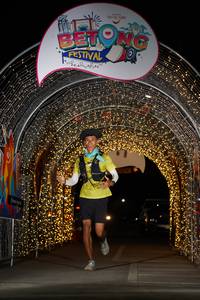 BIB: 
                            <button type="button" onclick="openModal(21781696)" class="btn btn-primary btn-sm float-right btn-popup" data-toggle="modal" data-target=".modal-high-quality">
                        <i class="fas fa-shopping-cart"></i> Add to Cart
                    </button>
                                            <button type="button" onclick="isThisMe(21781696, true)" class="btn btn-success btn-sm float-right btn-popup btn-isme hidden" data-toggle="tooltip" data-placement="bottom" title="นี่คือรูปของคุณใช่ไหม คลิกที่นี่เพื่อเอาเข้าอัลบั้ม">
                        <i class="fas fa-plus"></i> Add to album
                    </button>
                    <button type="button" onclick="isThisMe(21781696, false)" class="btn btn-warning btn-sm float-right btn-popup btn-isnotme hidden">
                        <i class="fas fa-ban"></i> Remove from album
                    </button>