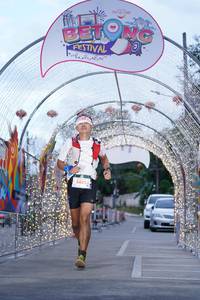 BIB: 402
                            <button type="button" onclick="openModal(21780757)" class="btn btn-primary btn-sm float-right btn-popup" data-toggle="modal" data-target=".modal-high-quality">
                        <i class="fas fa-shopping-cart"></i> Add to Cart
                    </button>
                                            <button type="button" onclick="isThisMe(21780757, true)" class="btn btn-success btn-sm float-right btn-popup btn-isme hidden" data-toggle="tooltip" data-placement="bottom" title="นี่คือรูปของคุณใช่ไหม คลิกที่นี่เพื่อเอาเข้าอัลบั้ม">
                        <i class="fas fa-plus"></i> Add to album
                    </button>
                    <button type="button" onclick="isThisMe(21780757, false)" class="btn btn-warning btn-sm float-right btn-popup btn-isnotme hidden">
                        <i class="fas fa-ban"></i> Remove from album
                    </button>