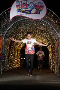 BIB: 50042, 629
                            <button type="button" onclick="openModal(21777561)" class="btn btn-primary btn-sm float-right btn-popup" data-toggle="modal" data-target=".modal-high-quality">
                        <i class="fas fa-shopping-cart"></i> Add to Cart
                    </button>
                                            <button type="button" onclick="isThisMe(21777561, true)" class="btn btn-success btn-sm float-right btn-popup btn-isme hidden" data-toggle="tooltip" data-placement="bottom" title="นี่คือรูปของคุณใช่ไหม คลิกที่นี่เพื่อเอาเข้าอัลบั้ม">
                        <i class="fas fa-plus"></i> Add to album
                    </button>
                    <button type="button" onclick="isThisMe(21777561, false)" class="btn btn-warning btn-sm float-right btn-popup btn-isnotme hidden">
                        <i class="fas fa-ban"></i> Remove from album
                    </button>