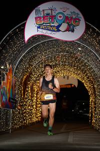 BIB: 50358
                            <button type="button" onclick="openModal(21781863)" class="btn btn-primary btn-sm float-right btn-popup" data-toggle="modal" data-target=".modal-high-quality">
                        <i class="fas fa-shopping-cart"></i> Add to Cart
                    </button>
                                            <button type="button" onclick="isThisMe(21781863, true)" class="btn btn-success btn-sm float-right btn-popup btn-isme hidden" data-toggle="tooltip" data-placement="bottom" title="นี่คือรูปของคุณใช่ไหม คลิกที่นี่เพื่อเอาเข้าอัลบั้ม">
                        <i class="fas fa-plus"></i> Add to album
                    </button>
                    <button type="button" onclick="isThisMe(21781863, false)" class="btn btn-warning btn-sm float-right btn-popup btn-isnotme hidden">
                        <i class="fas fa-ban"></i> Remove from album
                    </button>