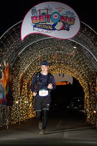 BIB: 5078
                            <button type="button" onclick="openModal(21781675)" class="btn btn-primary btn-sm float-right btn-popup" data-toggle="modal" data-target=".modal-high-quality">
                        <i class="fas fa-shopping-cart"></i> Add to Cart
                    </button>
                                            <button type="button" onclick="isThisMe(21781675, true)" class="btn btn-success btn-sm float-right btn-popup btn-isme hidden" data-toggle="tooltip" data-placement="bottom" title="นี่คือรูปของคุณใช่ไหม คลิกที่นี่เพื่อเอาเข้าอัลบั้ม">
                        <i class="fas fa-plus"></i> Add to album
                    </button>
                    <button type="button" onclick="isThisMe(21781675, false)" class="btn btn-warning btn-sm float-right btn-popup btn-isnotme hidden">
                        <i class="fas fa-ban"></i> Remove from album
                    </button>