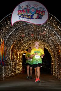 BIB: 30015, 60015
                            <button type="button" onclick="openModal(21778588)" class="btn btn-primary btn-sm float-right btn-popup" data-toggle="modal" data-target=".modal-high-quality">
                        <i class="fas fa-shopping-cart"></i> Add to Cart
                    </button>
                                            <button type="button" onclick="isThisMe(21778588, true)" class="btn btn-success btn-sm float-right btn-popup btn-isme hidden" data-toggle="tooltip" data-placement="bottom" title="นี่คือรูปของคุณใช่ไหม คลิกที่นี่เพื่อเอาเข้าอัลบั้ม">
                        <i class="fas fa-plus"></i> Add to album
                    </button>
                    <button type="button" onclick="isThisMe(21778588, false)" class="btn btn-warning btn-sm float-right btn-popup btn-isnotme hidden">
                        <i class="fas fa-ban"></i> Remove from album
                    </button>