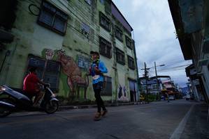 BIB: 2000
                            <button type="button" onclick="openModal(21745139)" class="btn btn-primary btn-sm float-right btn-popup" data-toggle="modal" data-target=".modal-high-quality">
                        <i class="fas fa-shopping-cart"></i> Add to Cart
                    </button>
                                            <button type="button" onclick="isThisMe(21745139, true)" class="btn btn-success btn-sm float-right btn-popup btn-isme hidden" data-toggle="tooltip" data-placement="bottom" title="นี่คือรูปของคุณใช่ไหม คลิกที่นี่เพื่อเอาเข้าอัลบั้ม">
                        <i class="fas fa-plus"></i> Add to album
                    </button>
                    <button type="button" onclick="isThisMe(21745139, false)" class="btn btn-warning btn-sm float-right btn-popup btn-isnotme hidden">
                        <i class="fas fa-ban"></i> Remove from album
                    </button>