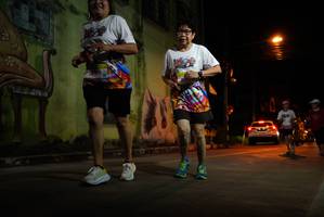 BIB: 1909
                            <button type="button" onclick="openModal(21789862)" class="btn btn-primary btn-sm float-right btn-popup" data-toggle="modal" data-target=".modal-high-quality">
                        <i class="fas fa-shopping-cart"></i> Add to Cart
                    </button>
                                            <button type="button" onclick="isThisMe(21789862, true)" class="btn btn-success btn-sm float-right btn-popup btn-isme hidden" data-toggle="tooltip" data-placement="bottom" title="นี่คือรูปของคุณใช่ไหม คลิกที่นี่เพื่อเอาเข้าอัลบั้ม">
                        <i class="fas fa-plus"></i> Add to album
                    </button>
                    <button type="button" onclick="isThisMe(21789862, false)" class="btn btn-warning btn-sm float-right btn-popup btn-isnotme hidden">
                        <i class="fas fa-ban"></i> Remove from album
                    </button>