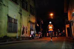 BIB: 900
                            <button type="button" onclick="openModal(21773489)" class="btn btn-primary btn-sm float-right btn-popup" data-toggle="modal" data-target=".modal-high-quality">
                        <i class="fas fa-shopping-cart"></i> Add to Cart
                    </button>
                                            <button type="button" onclick="isThisMe(21773489, true)" class="btn btn-success btn-sm float-right btn-popup btn-isme hidden" data-toggle="tooltip" data-placement="bottom" title="นี่คือรูปของคุณใช่ไหม คลิกที่นี่เพื่อเอาเข้าอัลบั้ม">
                        <i class="fas fa-plus"></i> Add to album
                    </button>
                    <button type="button" onclick="isThisMe(21773489, false)" class="btn btn-warning btn-sm float-right btn-popup btn-isnotme hidden">
                        <i class="fas fa-ban"></i> Remove from album
                    </button>