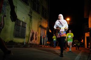 BIB: 1406, 9050
                            <button type="button" onclick="openModal(21789124)" class="btn btn-primary btn-sm float-right btn-popup" data-toggle="modal" data-target=".modal-high-quality">
                        <i class="fas fa-shopping-cart"></i> Add to Cart
                    </button>
                                            <button type="button" onclick="isThisMe(21789124, true)" class="btn btn-success btn-sm float-right btn-popup btn-isme hidden" data-toggle="tooltip" data-placement="bottom" title="นี่คือรูปของคุณใช่ไหม คลิกที่นี่เพื่อเอาเข้าอัลบั้ม">
                        <i class="fas fa-plus"></i> Add to album
                    </button>
                    <button type="button" onclick="isThisMe(21789124, false)" class="btn btn-warning btn-sm float-right btn-popup btn-isnotme hidden">
                        <i class="fas fa-ban"></i> Remove from album
                    </button>