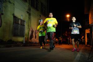 BIB: 50105, 0022
                            <button type="button" onclick="openModal(21786509)" class="btn btn-primary btn-sm float-right btn-popup" data-toggle="modal" data-target=".modal-high-quality">
                        <i class="fas fa-shopping-cart"></i> Add to Cart
                    </button>
                                            <button type="button" onclick="isThisMe(21786509, true)" class="btn btn-success btn-sm float-right btn-popup btn-isme hidden" data-toggle="tooltip" data-placement="bottom" title="นี่คือรูปของคุณใช่ไหม คลิกที่นี่เพื่อเอาเข้าอัลบั้ม">
                        <i class="fas fa-plus"></i> Add to album
                    </button>
                    <button type="button" onclick="isThisMe(21786509, false)" class="btn btn-warning btn-sm float-right btn-popup btn-isnotme hidden">
                        <i class="fas fa-ban"></i> Remove from album
                    </button>