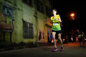 BIB: 90100
                            <button type="button" onclick="openModal(21782272)" class="btn btn-primary btn-sm float-right btn-popup" data-toggle="modal" data-target=".modal-high-quality">
                        <i class="fas fa-shopping-cart"></i> Add to Cart
                    </button>
                                            <button type="button" onclick="isThisMe(21782272, true)" class="btn btn-success btn-sm float-right btn-popup btn-isme hidden" data-toggle="tooltip" data-placement="bottom" title="นี่คือรูปของคุณใช่ไหม คลิกที่นี่เพื่อเอาเข้าอัลบั้ม">
                        <i class="fas fa-plus"></i> Add to album
                    </button>
                    <button type="button" onclick="isThisMe(21782272, false)" class="btn btn-warning btn-sm float-right btn-popup btn-isnotme hidden">
                        <i class="fas fa-ban"></i> Remove from album
                    </button>