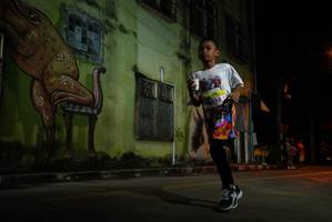 BIB: 2018
                            <button type="button" onclick="openModal(21785958)" class="btn btn-primary btn-sm float-right btn-popup" data-toggle="modal" data-target=".modal-high-quality">
                        <i class="fas fa-shopping-cart"></i> Add to Cart
                    </button>
                                            <button type="button" onclick="isThisMe(21785958, true)" class="btn btn-success btn-sm float-right btn-popup btn-isme hidden" data-toggle="tooltip" data-placement="bottom" title="นี่คือรูปของคุณใช่ไหม คลิกที่นี่เพื่อเอาเข้าอัลบั้ม">
                        <i class="fas fa-plus"></i> Add to album
                    </button>
                    <button type="button" onclick="isThisMe(21785958, false)" class="btn btn-warning btn-sm float-right btn-popup btn-isnotme hidden">
                        <i class="fas fa-ban"></i> Remove from album
                    </button>