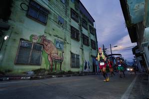 BIB: 201
                            <button type="button" onclick="openModal(21765583)" class="btn btn-primary btn-sm float-right btn-popup" data-toggle="modal" data-target=".modal-high-quality">
                        <i class="fas fa-shopping-cart"></i> Add to Cart
                    </button>
                                            <button type="button" onclick="isThisMe(21765583, true)" class="btn btn-success btn-sm float-right btn-popup btn-isme hidden" data-toggle="tooltip" data-placement="bottom" title="นี่คือรูปของคุณใช่ไหม คลิกที่นี่เพื่อเอาเข้าอัลบั้ม">
                        <i class="fas fa-plus"></i> Add to album
                    </button>
                    <button type="button" onclick="isThisMe(21765583, false)" class="btn btn-warning btn-sm float-right btn-popup btn-isnotme hidden">
                        <i class="fas fa-ban"></i> Remove from album
                    </button>