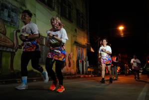 BIB: 
                            <button type="button" onclick="openModal(21785994)" class="btn btn-primary btn-sm float-right btn-popup" data-toggle="modal" data-target=".modal-high-quality">
                        <i class="fas fa-shopping-cart"></i> Add to Cart
                    </button>
                                            <button type="button" onclick="isThisMe(21785994, true)" class="btn btn-success btn-sm float-right btn-popup btn-isme hidden" data-toggle="tooltip" data-placement="bottom" title="นี่คือรูปของคุณใช่ไหม คลิกที่นี่เพื่อเอาเข้าอัลบั้ม">
                        <i class="fas fa-plus"></i> Add to album
                    </button>
                    <button type="button" onclick="isThisMe(21785994, false)" class="btn btn-warning btn-sm float-right btn-popup btn-isnotme hidden">
                        <i class="fas fa-ban"></i> Remove from album
                    </button>