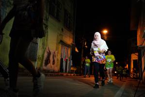 BIB: 505
                            <button type="button" onclick="openModal(21789127)" class="btn btn-primary btn-sm float-right btn-popup" data-toggle="modal" data-target=".modal-high-quality">
                        <i class="fas fa-shopping-cart"></i> Add to Cart
                    </button>
                                            <button type="button" onclick="isThisMe(21789127, true)" class="btn btn-success btn-sm float-right btn-popup btn-isme hidden" data-toggle="tooltip" data-placement="bottom" title="นี่คือรูปของคุณใช่ไหม คลิกที่นี่เพื่อเอาเข้าอัลบั้ม">
                        <i class="fas fa-plus"></i> Add to album
                    </button>
                    <button type="button" onclick="isThisMe(21789127, false)" class="btn btn-warning btn-sm float-right btn-popup btn-isnotme hidden">
                        <i class="fas fa-ban"></i> Remove from album
                    </button>