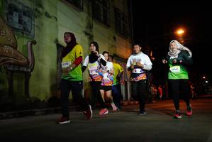 BIB: 31243, 30117, 30247
                            <button type="button" onclick="openModal(21785609)" class="btn btn-primary btn-sm float-right btn-popup" data-toggle="modal" data-target=".modal-high-quality">
                        <i class="fas fa-shopping-cart"></i> Add to Cart
                    </button>
                                            <button type="button" onclick="isThisMe(21785609, true)" class="btn btn-success btn-sm float-right btn-popup btn-isme hidden" data-toggle="tooltip" data-placement="bottom" title="นี่คือรูปของคุณใช่ไหม คลิกที่นี่เพื่อเอาเข้าอัลบั้ม">
                        <i class="fas fa-plus"></i> Add to album
                    </button>
                    <button type="button" onclick="isThisMe(21785609, false)" class="btn btn-warning btn-sm float-right btn-popup btn-isnotme hidden">
                        <i class="fas fa-ban"></i> Remove from album
                    </button>