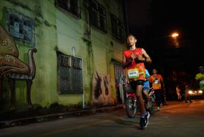 BIB: 50610
                            <button type="button" onclick="openModal(21774902)" class="btn btn-primary btn-sm float-right btn-popup" data-toggle="modal" data-target=".modal-high-quality">
                        <i class="fas fa-shopping-cart"></i> Add to Cart
                    </button>
                                            <button type="button" onclick="isThisMe(21774902, true)" class="btn btn-success btn-sm float-right btn-popup btn-isme hidden" data-toggle="tooltip" data-placement="bottom" title="นี่คือรูปของคุณใช่ไหม คลิกที่นี่เพื่อเอาเข้าอัลบั้ม">
                        <i class="fas fa-plus"></i> Add to album
                    </button>
                    <button type="button" onclick="isThisMe(21774902, false)" class="btn btn-warning btn-sm float-right btn-popup btn-isnotme hidden">
                        <i class="fas fa-ban"></i> Remove from album
                    </button>