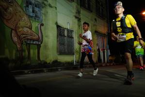 BIB: 5207
                            <button type="button" onclick="openModal(21778825)" class="btn btn-primary btn-sm float-right btn-popup" data-toggle="modal" data-target=".modal-high-quality">
                        <i class="fas fa-shopping-cart"></i> Add to Cart
                    </button>
                                            <button type="button" onclick="isThisMe(21778825, true)" class="btn btn-success btn-sm float-right btn-popup btn-isme hidden" data-toggle="tooltip" data-placement="bottom" title="นี่คือรูปของคุณใช่ไหม คลิกที่นี่เพื่อเอาเข้าอัลบั้ม">
                        <i class="fas fa-plus"></i> Add to album
                    </button>
                    <button type="button" onclick="isThisMe(21778825, false)" class="btn btn-warning btn-sm float-right btn-popup btn-isnotme hidden">
                        <i class="fas fa-ban"></i> Remove from album
                    </button>