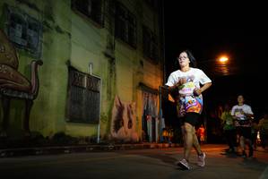 BIB: 5000
                            <button type="button" onclick="openModal(21787906)" class="btn btn-primary btn-sm float-right btn-popup" data-toggle="modal" data-target=".modal-high-quality">
                        <i class="fas fa-shopping-cart"></i> Add to Cart
                    </button>
                                            <button type="button" onclick="isThisMe(21787906, true)" class="btn btn-success btn-sm float-right btn-popup btn-isme hidden" data-toggle="tooltip" data-placement="bottom" title="นี่คือรูปของคุณใช่ไหม คลิกที่นี่เพื่อเอาเข้าอัลบั้ม">
                        <i class="fas fa-plus"></i> Add to album
                    </button>
                    <button type="button" onclick="isThisMe(21787906, false)" class="btn btn-warning btn-sm float-right btn-popup btn-isnotme hidden">
                        <i class="fas fa-ban"></i> Remove from album
                    </button>