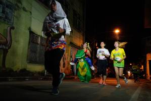 BIB: 30057
                            <button type="button" onclick="openModal(21787161)" class="btn btn-primary btn-sm float-right btn-popup" data-toggle="modal" data-target=".modal-high-quality">
                        <i class="fas fa-shopping-cart"></i> Add to Cart
                    </button>
                                            <button type="button" onclick="isThisMe(21787161, true)" class="btn btn-success btn-sm float-right btn-popup btn-isme hidden" data-toggle="tooltip" data-placement="bottom" title="นี่คือรูปของคุณใช่ไหม คลิกที่นี่เพื่อเอาเข้าอัลบั้ม">
                        <i class="fas fa-plus"></i> Add to album
                    </button>
                    <button type="button" onclick="isThisMe(21787161, false)" class="btn btn-warning btn-sm float-right btn-popup btn-isnotme hidden">
                        <i class="fas fa-ban"></i> Remove from album
                    </button>