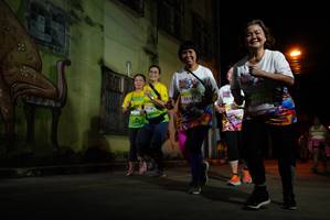 BIB: 30429, 30067
                            <button type="button" onclick="openModal(21789350)" class="btn btn-primary btn-sm float-right btn-popup" data-toggle="modal" data-target=".modal-high-quality">
                        <i class="fas fa-shopping-cart"></i> Add to Cart
                    </button>
                                            <button type="button" onclick="isThisMe(21789350, true)" class="btn btn-success btn-sm float-right btn-popup btn-isme hidden" data-toggle="tooltip" data-placement="bottom" title="นี่คือรูปของคุณใช่ไหม คลิกที่นี่เพื่อเอาเข้าอัลบั้ม">
                        <i class="fas fa-plus"></i> Add to album
                    </button>
                    <button type="button" onclick="isThisMe(21789350, false)" class="btn btn-warning btn-sm float-right btn-popup btn-isnotme hidden">
                        <i class="fas fa-ban"></i> Remove from album
                    </button>