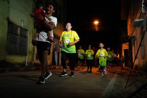 BIB: 30178, 10004
                            <button type="button" onclick="openModal(21789552)" class="btn btn-primary btn-sm float-right btn-popup" data-toggle="modal" data-target=".modal-high-quality">
                        <i class="fas fa-shopping-cart"></i> Add to Cart
                    </button>
                                            <button type="button" onclick="isThisMe(21789552, true)" class="btn btn-success btn-sm float-right btn-popup btn-isme hidden" data-toggle="tooltip" data-placement="bottom" title="นี่คือรูปของคุณใช่ไหม คลิกที่นี่เพื่อเอาเข้าอัลบั้ม">
                        <i class="fas fa-plus"></i> Add to album
                    </button>
                    <button type="button" onclick="isThisMe(21789552, false)" class="btn btn-warning btn-sm float-right btn-popup btn-isnotme hidden">
                        <i class="fas fa-ban"></i> Remove from album
                    </button>