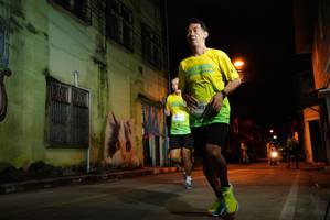 BIB: 025, 140
                            <button type="button" onclick="openModal(21776458)" class="btn btn-primary btn-sm float-right btn-popup" data-toggle="modal" data-target=".modal-high-quality">
                        <i class="fas fa-shopping-cart"></i> Add to Cart
                    </button>
                                            <button type="button" onclick="isThisMe(21776458, true)" class="btn btn-success btn-sm float-right btn-popup btn-isme hidden" data-toggle="tooltip" data-placement="bottom" title="นี่คือรูปของคุณใช่ไหม คลิกที่นี่เพื่อเอาเข้าอัลบั้ม">
                        <i class="fas fa-plus"></i> Add to album
                    </button>
                    <button type="button" onclick="isThisMe(21776458, false)" class="btn btn-warning btn-sm float-right btn-popup btn-isnotme hidden">
                        <i class="fas fa-ban"></i> Remove from album
                    </button>