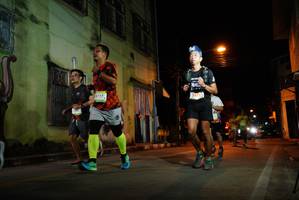 BIB: 9117, 34722
                            <button type="button" onclick="openModal(21777973)" class="btn btn-primary btn-sm float-right btn-popup" data-toggle="modal" data-target=".modal-high-quality">
                        <i class="fas fa-shopping-cart"></i> Add to Cart
                    </button>
                                            <button type="button" onclick="isThisMe(21777973, true)" class="btn btn-success btn-sm float-right btn-popup btn-isme hidden" data-toggle="tooltip" data-placement="bottom" title="นี่คือรูปของคุณใช่ไหม คลิกที่นี่เพื่อเอาเข้าอัลบั้ม">
                        <i class="fas fa-plus"></i> Add to album
                    </button>
                    <button type="button" onclick="isThisMe(21777973, false)" class="btn btn-warning btn-sm float-right btn-popup btn-isnotme hidden">
                        <i class="fas fa-ban"></i> Remove from album
                    </button>