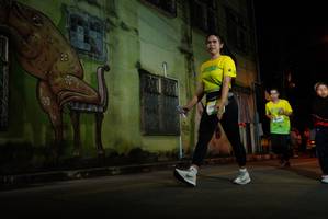 BIB: 100
                            <button type="button" onclick="openModal(21785858)" class="btn btn-primary btn-sm float-right btn-popup" data-toggle="modal" data-target=".modal-high-quality">
                        <i class="fas fa-shopping-cart"></i> Add to Cart
                    </button>
                                            <button type="button" onclick="isThisMe(21785858, true)" class="btn btn-success btn-sm float-right btn-popup btn-isme hidden" data-toggle="tooltip" data-placement="bottom" title="นี่คือรูปของคุณใช่ไหม คลิกที่นี่เพื่อเอาเข้าอัลบั้ม">
                        <i class="fas fa-plus"></i> Add to album
                    </button>
                    <button type="button" onclick="isThisMe(21785858, false)" class="btn btn-warning btn-sm float-right btn-popup btn-isnotme hidden">
                        <i class="fas fa-ban"></i> Remove from album
                    </button>