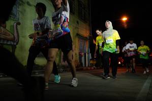 BIB: 50320
                            <button type="button" onclick="openModal(21785653)" class="btn btn-primary btn-sm float-right btn-popup" data-toggle="modal" data-target=".modal-high-quality">
                        <i class="fas fa-shopping-cart"></i> Add to Cart
                    </button>
                                            <button type="button" onclick="isThisMe(21785653, true)" class="btn btn-success btn-sm float-right btn-popup btn-isme hidden" data-toggle="tooltip" data-placement="bottom" title="นี่คือรูปของคุณใช่ไหม คลิกที่นี่เพื่อเอาเข้าอัลบั้ม">
                        <i class="fas fa-plus"></i> Add to album
                    </button>
                    <button type="button" onclick="isThisMe(21785653, false)" class="btn btn-warning btn-sm float-right btn-popup btn-isnotme hidden">
                        <i class="fas fa-ban"></i> Remove from album
                    </button>