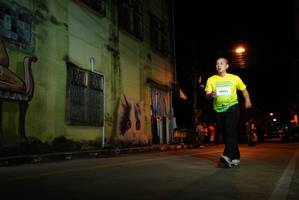 BIB: 90009
                            <button type="button" onclick="openModal(21785903)" class="btn btn-primary btn-sm float-right btn-popup" data-toggle="modal" data-target=".modal-high-quality">
                        <i class="fas fa-shopping-cart"></i> Add to Cart
                    </button>
                                            <button type="button" onclick="isThisMe(21785903, true)" class="btn btn-success btn-sm float-right btn-popup btn-isme hidden" data-toggle="tooltip" data-placement="bottom" title="นี่คือรูปของคุณใช่ไหม คลิกที่นี่เพื่อเอาเข้าอัลบั้ม">
                        <i class="fas fa-plus"></i> Add to album
                    </button>
                    <button type="button" onclick="isThisMe(21785903, false)" class="btn btn-warning btn-sm float-right btn-popup btn-isnotme hidden">
                        <i class="fas fa-ban"></i> Remove from album
                    </button>