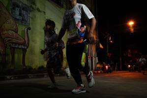 BIB: 50007
                            <button type="button" onclick="openModal(21788896)" class="btn btn-primary btn-sm float-right btn-popup" data-toggle="modal" data-target=".modal-high-quality">
                        <i class="fas fa-shopping-cart"></i> Add to Cart
                    </button>
                                            <button type="button" onclick="isThisMe(21788896, true)" class="btn btn-success btn-sm float-right btn-popup btn-isme hidden" data-toggle="tooltip" data-placement="bottom" title="นี่คือรูปของคุณใช่ไหม คลิกที่นี่เพื่อเอาเข้าอัลบั้ม">
                        <i class="fas fa-plus"></i> Add to album
                    </button>
                    <button type="button" onclick="isThisMe(21788896, false)" class="btn btn-warning btn-sm float-right btn-popup btn-isnotme hidden">
                        <i class="fas fa-ban"></i> Remove from album
                    </button>