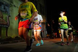 BIB: 90076, 20450
                            <button type="button" onclick="openModal(21784794)" class="btn btn-primary btn-sm float-right btn-popup" data-toggle="modal" data-target=".modal-high-quality">
                        <i class="fas fa-shopping-cart"></i> Add to Cart
                    </button>
                                            <button type="button" onclick="isThisMe(21784794, true)" class="btn btn-success btn-sm float-right btn-popup btn-isme hidden" data-toggle="tooltip" data-placement="bottom" title="นี่คือรูปของคุณใช่ไหม คลิกที่นี่เพื่อเอาเข้าอัลบั้ม">
                        <i class="fas fa-plus"></i> Add to album
                    </button>
                    <button type="button" onclick="isThisMe(21784794, false)" class="btn btn-warning btn-sm float-right btn-popup btn-isnotme hidden">
                        <i class="fas fa-ban"></i> Remove from album
                    </button>