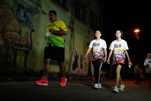 BIB: 111, 434, 446
                            <button type="button" onclick="openModal(21789105)" class="btn btn-primary btn-sm float-right btn-popup" data-toggle="modal" data-target=".modal-high-quality">
                        <i class="fas fa-shopping-cart"></i> Add to Cart
                    </button>
                                            <button type="button" onclick="isThisMe(21789105, true)" class="btn btn-success btn-sm float-right btn-popup btn-isme hidden" data-toggle="tooltip" data-placement="bottom" title="นี่คือรูปของคุณใช่ไหม คลิกที่นี่เพื่อเอาเข้าอัลบั้ม">
                        <i class="fas fa-plus"></i> Add to album
                    </button>
                    <button type="button" onclick="isThisMe(21789105, false)" class="btn btn-warning btn-sm float-right btn-popup btn-isnotme hidden">
                        <i class="fas fa-ban"></i> Remove from album
                    </button>