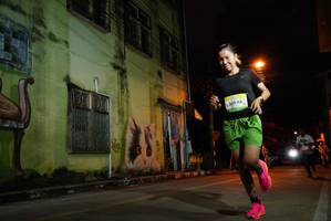 BIB: 30146
                            <button type="button" onclick="openModal(21775489)" class="btn btn-primary btn-sm float-right btn-popup" data-toggle="modal" data-target=".modal-high-quality">
                        <i class="fas fa-shopping-cart"></i> Add to Cart
                    </button>
                                            <button type="button" onclick="isThisMe(21775489, true)" class="btn btn-success btn-sm float-right btn-popup btn-isme hidden" data-toggle="tooltip" data-placement="bottom" title="นี่คือรูปของคุณใช่ไหม คลิกที่นี่เพื่อเอาเข้าอัลบั้ม">
                        <i class="fas fa-plus"></i> Add to album
                    </button>
                    <button type="button" onclick="isThisMe(21775489, false)" class="btn btn-warning btn-sm float-right btn-popup btn-isnotme hidden">
                        <i class="fas fa-ban"></i> Remove from album
                    </button>