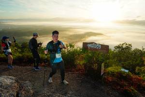 BIB: 2130
                            <button type="button" onclick="openModal(21852729)" class="btn btn-primary btn-sm float-right btn-popup" data-toggle="modal" data-target=".modal-high-quality">
                        <i class="fas fa-shopping-cart"></i> Add to Cart
                    </button>
                                            <button type="button" onclick="isThisMe(21852729, true)" class="btn btn-success btn-sm float-right btn-popup btn-isme hidden" data-toggle="tooltip" data-placement="bottom" title="นี่คือรูปของคุณใช่ไหม คลิกที่นี่เพื่อเอาเข้าอัลบั้ม">
                        <i class="fas fa-plus"></i> Add to album
                    </button>
                    <button type="button" onclick="isThisMe(21852729, false)" class="btn btn-warning btn-sm float-right btn-popup btn-isnotme hidden">
                        <i class="fas fa-ban"></i> Remove from album
                    </button>