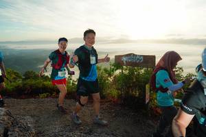 BIB: 243
                            <button type="button" onclick="openModal(21881920)" class="btn btn-primary btn-sm float-right btn-popup" data-toggle="modal" data-target=".modal-high-quality">
                        <i class="fas fa-shopping-cart"></i> Add to Cart
                    </button>
                                            <button type="button" onclick="isThisMe(21881920, true)" class="btn btn-success btn-sm float-right btn-popup btn-isme hidden" data-toggle="tooltip" data-placement="bottom" title="นี่คือรูปของคุณใช่ไหม คลิกที่นี่เพื่อเอาเข้าอัลบั้ม">
                        <i class="fas fa-plus"></i> Add to album
                    </button>
                    <button type="button" onclick="isThisMe(21881920, false)" class="btn btn-warning btn-sm float-right btn-popup btn-isnotme hidden">
                        <i class="fas fa-ban"></i> Remove from album
                    </button>