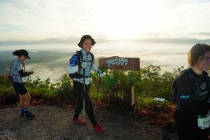 BIB: 212
                            <button type="button" onclick="openModal(21882194)" class="btn btn-primary btn-sm float-right btn-popup" data-toggle="modal" data-target=".modal-high-quality">
                        <i class="fas fa-shopping-cart"></i> Add to Cart
                    </button>
                                            <button type="button" onclick="isThisMe(21882194, true)" class="btn btn-success btn-sm float-right btn-popup btn-isme hidden" data-toggle="tooltip" data-placement="bottom" title="นี่คือรูปของคุณใช่ไหม คลิกที่นี่เพื่อเอาเข้าอัลบั้ม">
                        <i class="fas fa-plus"></i> Add to album
                    </button>
                    <button type="button" onclick="isThisMe(21882194, false)" class="btn btn-warning btn-sm float-right btn-popup btn-isnotme hidden">
                        <i class="fas fa-ban"></i> Remove from album
                    </button>