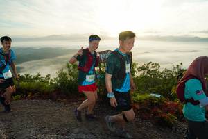 BIB: 243
                            <button type="button" onclick="openModal(21881937)" class="btn btn-primary btn-sm float-right btn-popup" data-toggle="modal" data-target=".modal-high-quality">
                        <i class="fas fa-shopping-cart"></i> Add to Cart
                    </button>
                                            <button type="button" onclick="isThisMe(21881937, true)" class="btn btn-success btn-sm float-right btn-popup btn-isme hidden" data-toggle="tooltip" data-placement="bottom" title="นี่คือรูปของคุณใช่ไหม คลิกที่นี่เพื่อเอาเข้าอัลบั้ม">
                        <i class="fas fa-plus"></i> Add to album
                    </button>
                    <button type="button" onclick="isThisMe(21881937, false)" class="btn btn-warning btn-sm float-right btn-popup btn-isnotme hidden">
                        <i class="fas fa-ban"></i> Remove from album
                    </button>