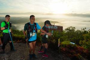 BIB: 089
                            <button type="button" onclick="openModal(21853441)" class="btn btn-primary btn-sm float-right btn-popup" data-toggle="modal" data-target=".modal-high-quality">
                        <i class="fas fa-shopping-cart"></i> Add to Cart
                    </button>
                                            <button type="button" onclick="isThisMe(21853441, true)" class="btn btn-success btn-sm float-right btn-popup btn-isme hidden" data-toggle="tooltip" data-placement="bottom" title="นี่คือรูปของคุณใช่ไหม คลิกที่นี่เพื่อเอาเข้าอัลบั้ม">
                        <i class="fas fa-plus"></i> Add to album
                    </button>
                    <button type="button" onclick="isThisMe(21853441, false)" class="btn btn-warning btn-sm float-right btn-popup btn-isnotme hidden">
                        <i class="fas fa-ban"></i> Remove from album
                    </button>