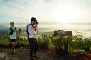 BIB: 228
                            <button type="button" onclick="openModal(21886334)" class="btn btn-primary btn-sm float-right btn-popup" data-toggle="modal" data-target=".modal-high-quality">
                        <i class="fas fa-shopping-cart"></i> Add to Cart
                    </button>
                                            <button type="button" onclick="isThisMe(21886334, true)" class="btn btn-success btn-sm float-right btn-popup btn-isme hidden" data-toggle="tooltip" data-placement="bottom" title="นี่คือรูปของคุณใช่ไหม คลิกที่นี่เพื่อเอาเข้าอัลบั้ม">
                        <i class="fas fa-plus"></i> Add to album
                    </button>
                    <button type="button" onclick="isThisMe(21886334, false)" class="btn btn-warning btn-sm float-right btn-popup btn-isnotme hidden">
                        <i class="fas fa-ban"></i> Remove from album
                    </button>