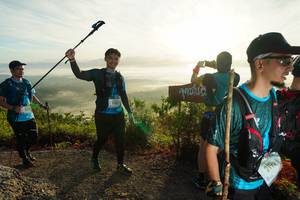 BIB: 2251, 219
                            <button type="button" onclick="openModal(21887084)" class="btn btn-primary btn-sm float-right btn-popup" data-toggle="modal" data-target=".modal-high-quality">
                        <i class="fas fa-shopping-cart"></i> Add to Cart
                    </button>
                                            <button type="button" onclick="isThisMe(21887084, true)" class="btn btn-success btn-sm float-right btn-popup btn-isme hidden" data-toggle="tooltip" data-placement="bottom" title="นี่คือรูปของคุณใช่ไหม คลิกที่นี่เพื่อเอาเข้าอัลบั้ม">
                        <i class="fas fa-plus"></i> Add to album
                    </button>
                    <button type="button" onclick="isThisMe(21887084, false)" class="btn btn-warning btn-sm float-right btn-popup btn-isnotme hidden">
                        <i class="fas fa-ban"></i> Remove from album
                    </button>