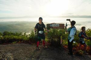 BIB: 2126, 2304
                            <button type="button" onclick="openModal(21891686)" class="btn btn-primary btn-sm float-right btn-popup" data-toggle="modal" data-target=".modal-high-quality">
                        <i class="fas fa-shopping-cart"></i> Add to Cart
                    </button>
                                            <button type="button" onclick="isThisMe(21891686, true)" class="btn btn-success btn-sm float-right btn-popup btn-isme hidden" data-toggle="tooltip" data-placement="bottom" title="นี่คือรูปของคุณใช่ไหม คลิกที่นี่เพื่อเอาเข้าอัลบั้ม">
                        <i class="fas fa-plus"></i> Add to album
                    </button>
                    <button type="button" onclick="isThisMe(21891686, false)" class="btn btn-warning btn-sm float-right btn-popup btn-isnotme hidden">
                        <i class="fas fa-ban"></i> Remove from album
                    </button>