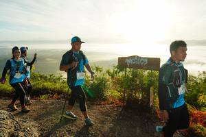 BIB: 221
                            <button type="button" onclick="openModal(21890976)" class="btn btn-primary btn-sm float-right btn-popup" data-toggle="modal" data-target=".modal-high-quality">
                        <i class="fas fa-shopping-cart"></i> Add to Cart
                    </button>
                                            <button type="button" onclick="isThisMe(21890976, true)" class="btn btn-success btn-sm float-right btn-popup btn-isme hidden" data-toggle="tooltip" data-placement="bottom" title="นี่คือรูปของคุณใช่ไหม คลิกที่นี่เพื่อเอาเข้าอัลบั้ม">
                        <i class="fas fa-plus"></i> Add to album
                    </button>
                    <button type="button" onclick="isThisMe(21890976, false)" class="btn btn-warning btn-sm float-right btn-popup btn-isnotme hidden">
                        <i class="fas fa-ban"></i> Remove from album
                    </button>