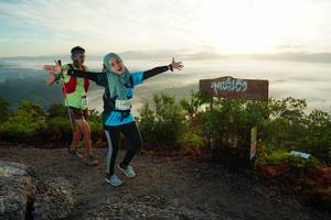 BIB: 2492
                            <button type="button" onclick="openModal(21883324)" class="btn btn-primary btn-sm float-right btn-popup" data-toggle="modal" data-target=".modal-high-quality">
                        <i class="fas fa-shopping-cart"></i> Add to Cart
                    </button>
                                            <button type="button" onclick="isThisMe(21883324, true)" class="btn btn-success btn-sm float-right btn-popup btn-isme hidden" data-toggle="tooltip" data-placement="bottom" title="นี่คือรูปของคุณใช่ไหม คลิกที่นี่เพื่อเอาเข้าอัลบั้ม">
                        <i class="fas fa-plus"></i> Add to album
                    </button>
                    <button type="button" onclick="isThisMe(21883324, false)" class="btn btn-warning btn-sm float-right btn-popup btn-isnotme hidden">
                        <i class="fas fa-ban"></i> Remove from album
                    </button>