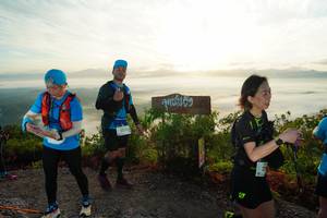 BIB: 2270
                            <button type="button" onclick="openModal(21883102)" class="btn btn-primary btn-sm float-right btn-popup" data-toggle="modal" data-target=".modal-high-quality">
                        <i class="fas fa-shopping-cart"></i> Add to Cart
                    </button>
                                            <button type="button" onclick="isThisMe(21883102, true)" class="btn btn-success btn-sm float-right btn-popup btn-isme hidden" data-toggle="tooltip" data-placement="bottom" title="นี่คือรูปของคุณใช่ไหม คลิกที่นี่เพื่อเอาเข้าอัลบั้ม">
                        <i class="fas fa-plus"></i> Add to album
                    </button>
                    <button type="button" onclick="isThisMe(21883102, false)" class="btn btn-warning btn-sm float-right btn-popup btn-isnotme hidden">
                        <i class="fas fa-ban"></i> Remove from album
                    </button>