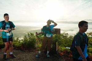 BIB: 2479
                            <button type="button" onclick="openModal(21891637)" class="btn btn-primary btn-sm float-right btn-popup" data-toggle="modal" data-target=".modal-high-quality">
                        <i class="fas fa-shopping-cart"></i> Add to Cart
                    </button>
                                            <button type="button" onclick="isThisMe(21891637, true)" class="btn btn-success btn-sm float-right btn-popup btn-isme hidden" data-toggle="tooltip" data-placement="bottom" title="นี่คือรูปของคุณใช่ไหม คลิกที่นี่เพื่อเอาเข้าอัลบั้ม">
                        <i class="fas fa-plus"></i> Add to album
                    </button>
                    <button type="button" onclick="isThisMe(21891637, false)" class="btn btn-warning btn-sm float-right btn-popup btn-isnotme hidden">
                        <i class="fas fa-ban"></i> Remove from album
                    </button>