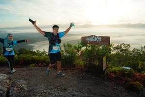 BIB: 2491
                            <button type="button" onclick="openModal(21883303)" class="btn btn-primary btn-sm float-right btn-popup" data-toggle="modal" data-target=".modal-high-quality">
                        <i class="fas fa-shopping-cart"></i> Add to Cart
                    </button>
                                            <button type="button" onclick="isThisMe(21883303, true)" class="btn btn-success btn-sm float-right btn-popup btn-isme hidden" data-toggle="tooltip" data-placement="bottom" title="นี่คือรูปของคุณใช่ไหม คลิกที่นี่เพื่อเอาเข้าอัลบั้ม">
                        <i class="fas fa-plus"></i> Add to album
                    </button>
                    <button type="button" onclick="isThisMe(21883303, false)" class="btn btn-warning btn-sm float-right btn-popup btn-isnotme hidden">
                        <i class="fas fa-ban"></i> Remove from album
                    </button>