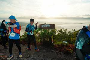 BIB: 529
                            <button type="button" onclick="openModal(21883124)" class="btn btn-primary btn-sm float-right btn-popup" data-toggle="modal" data-target=".modal-high-quality">
                        <i class="fas fa-shopping-cart"></i> Add to Cart
                    </button>
                                            <button type="button" onclick="isThisMe(21883124, true)" class="btn btn-success btn-sm float-right btn-popup btn-isme hidden" data-toggle="tooltip" data-placement="bottom" title="นี่คือรูปของคุณใช่ไหม คลิกที่นี่เพื่อเอาเข้าอัลบั้ม">
                        <i class="fas fa-plus"></i> Add to album
                    </button>
                    <button type="button" onclick="isThisMe(21883124, false)" class="btn btn-warning btn-sm float-right btn-popup btn-isnotme hidden">
                        <i class="fas fa-ban"></i> Remove from album
                    </button>